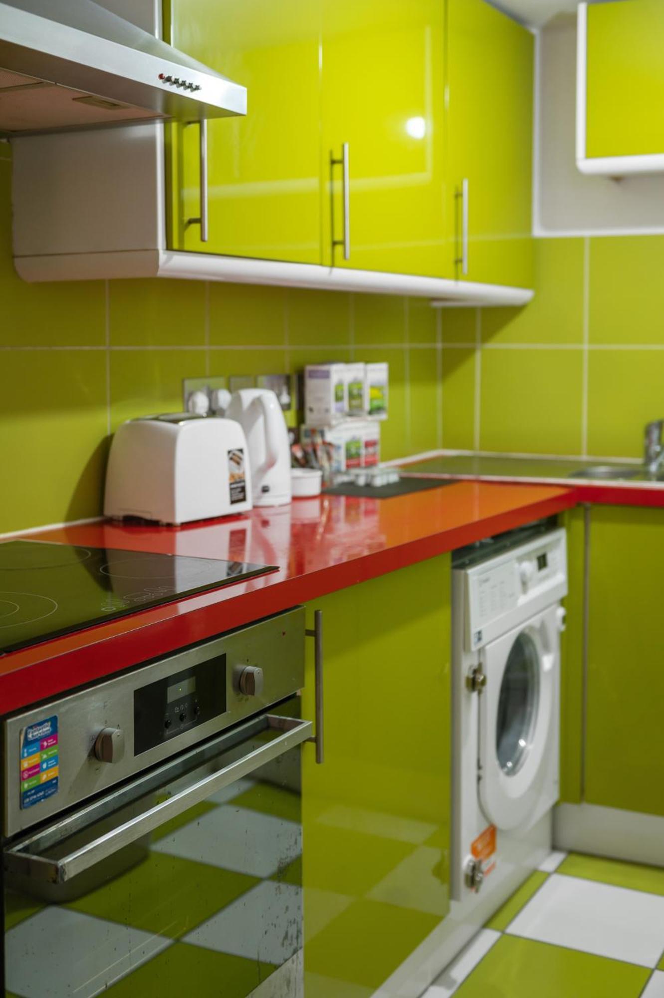Flat Offers Superb Transport Connections Londra